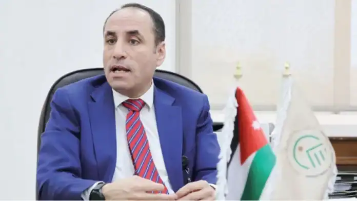 الأراضي والمساحة خفض أعداد المراجعين 76% بفضل التحول الإلكتروني