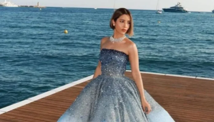 بلقيس تخطف الأنظار بإطلالة ديزني الساحرة في مهرجان كان السينمائي