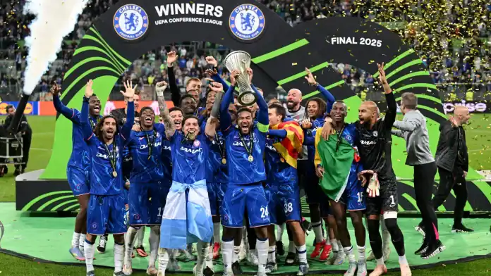 تشيلسي يقلب الطاولة على ريال بيتيس ويتوّج بلقب دوري المؤتمر الأوروبي