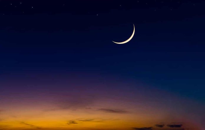 رصد محتمل لهلال ذو الحجة مساء الثلاثاء في أفق الأردن والمنطقة العربية