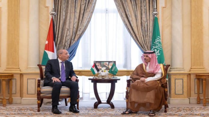 الأردن يبحث تبعات العدوان الإسرائيلي على إيران مع مصر وقطر وألمانيا وقبرص