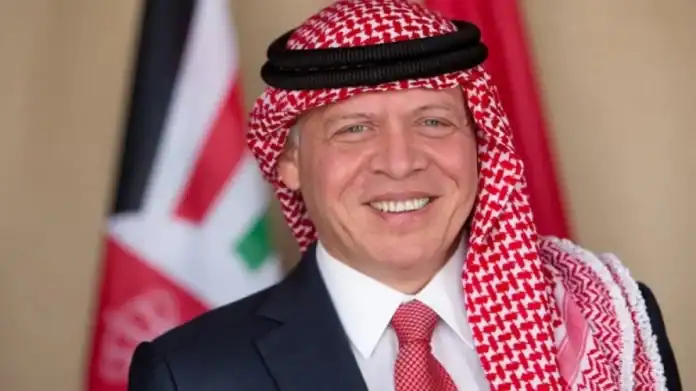 الملك يهنئ الأردنيين والأمة الإسلامية بعيد الأضحى المبارك