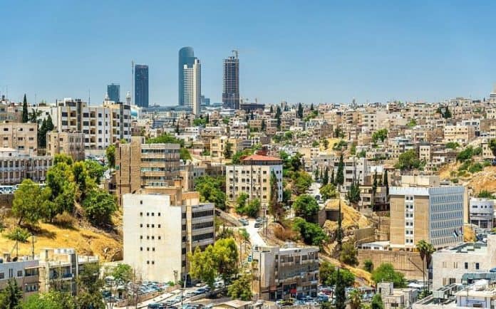 طقس حار نسبياً في معظم مناطق الأردن حتى الاثنين