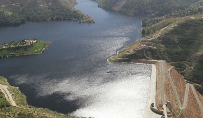 6.4 مليار متر مكعب من الأمطار تهطل على الأردن خلال الموسم المطري الماضي