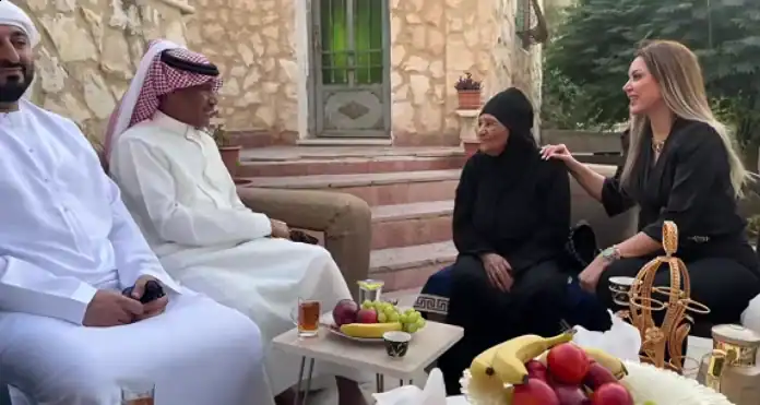 في لفتة مؤثرة.. خالد عبد الرحمن يحقق حلم الحاجة 