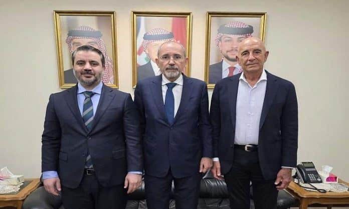 الأردن وأميركا يؤكدان دعمهما لجهود الحكومة السورية لتنفيذ اتفاق السويداء