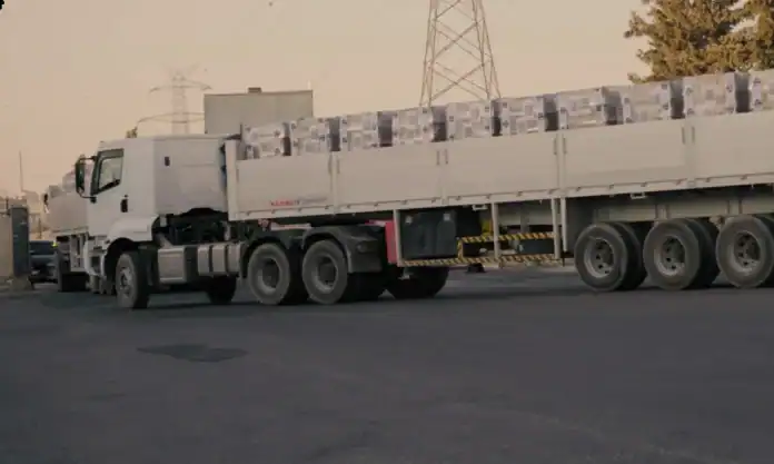 المومني المعيقات الإسرائيلية تحول دون إيصال المساعدات إلى غزة