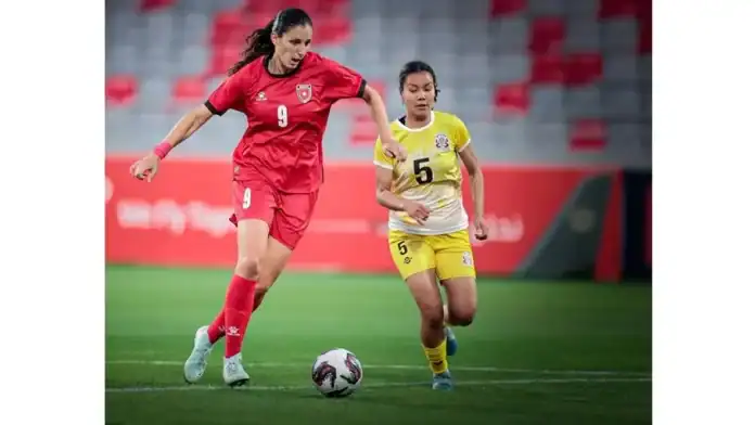 النشميات يتغلّبن على بوتان بثلاثية ويتصدرن مجموعتهن في التصفيات الآسيوية