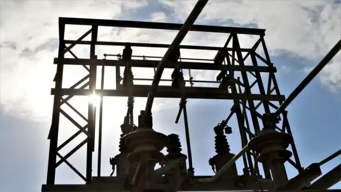 فصل مبرمج للكهرباء في مناطق من الأغوار الشمالية الإثنين