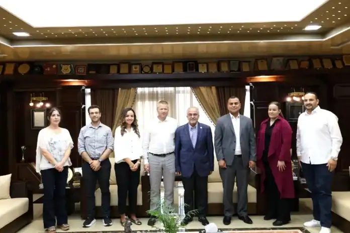 وفد من جامعة ويست السويدية يزور عمان الأهلية لتعزيز التعاون ضمن برنامج إيراسموس+