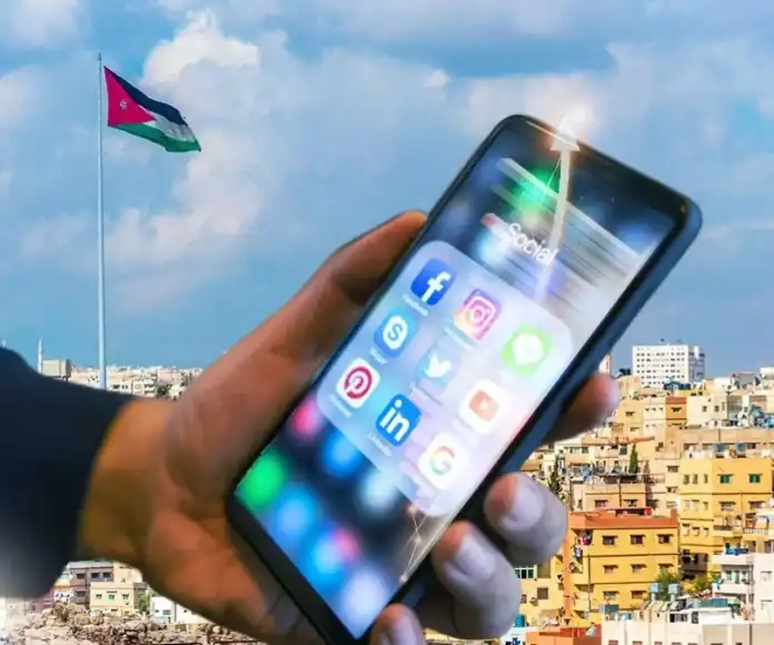 الأردن.. مطالب بضوابط لعمل منصات التواصل الاجتماعي