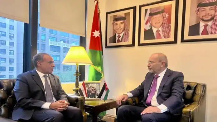 وزير الخارجية الأردني يلتقي نظيره المصري في نيويورك 2025