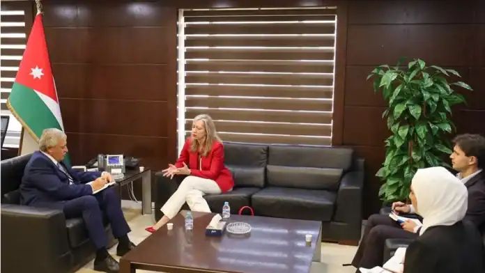 وزير النقل الأردني يستعرض مع المنسق المقيم للأمم المتحدة سبل دعم قطاع النقل