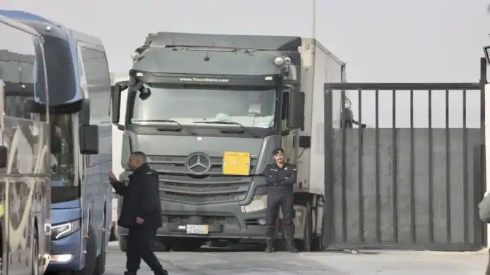 وزارة النقل الأردنية: إعادة فتح معبر باب الهوى يتيح للشاحنات الأردنية الوصول إلى تركيا وأوروبا