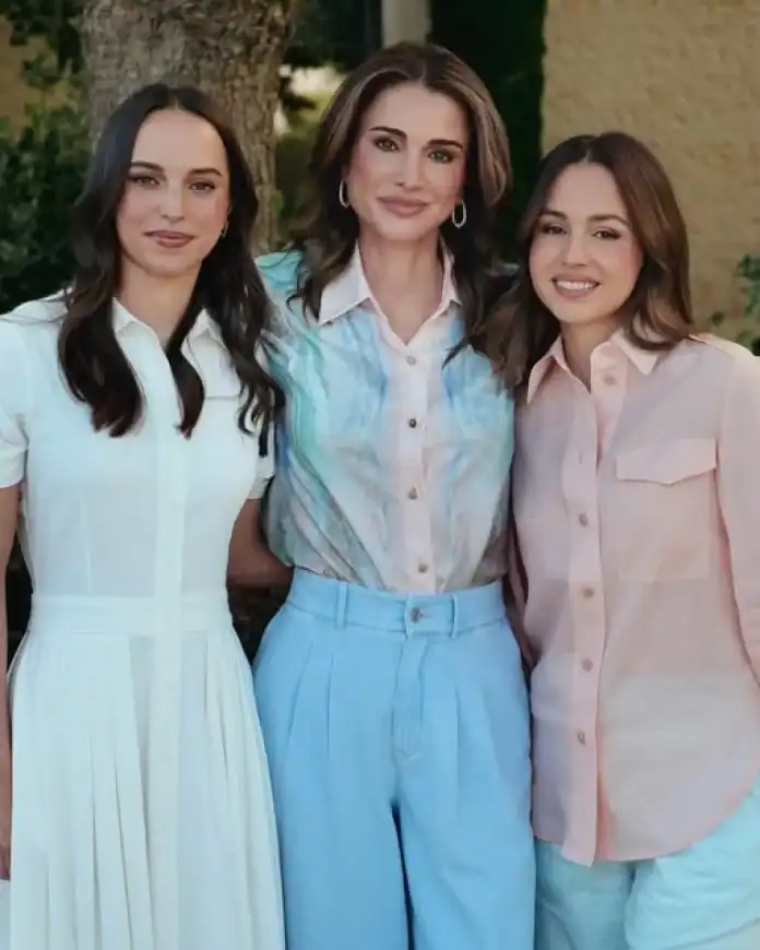 الملكة رانيا تهنئ الأميرتين إيمان وسلمى بعيد ميلادهما: 