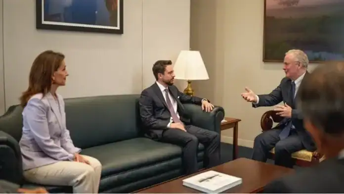 ولي العهد يحذر من الإجراءات الإسرائيلية الأحادية ويؤكد دعم الأردن للفلسطينيين