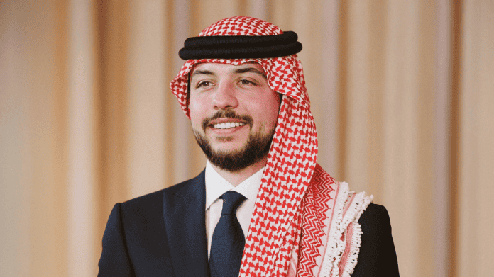 ولي العهد الأمير الحسين يبدأ زيارتين رسميتين إلى فرنسا وبريطانيا