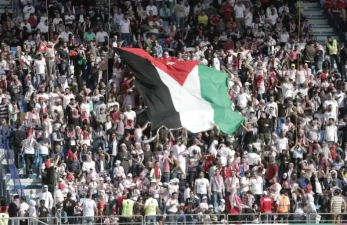 يعلن الاتحاد الأردني لكرة القدم تغيير بوابة الدخول إلى البوابة 4 لجماهير النشامى في تركيا، مع خريطة توضيحية لتسهيل الوصول.