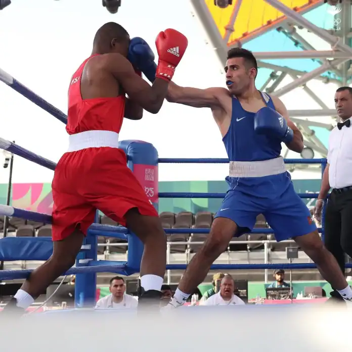 الملاكم حسين عشيش يؤمن ميدالية أردنية في دورة التضامن الإسلامي