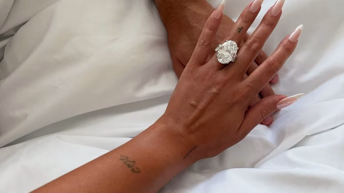 جورجينا رودريغيز تكشف أسرار خطوبتها من 