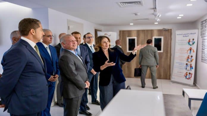 توجيهات ملكية فورية لتوسعة مركز سميح دروزة للأورام في 