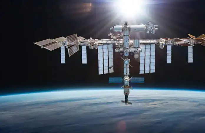 ناسا تسلم إدارة المحطة الدولية للأرض في سابقة تاريخية