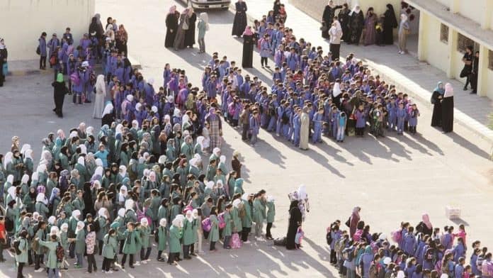 توجه حكومي لتوفير حافلات نقل للمدارس الحكومية وبناء 41 مدرسة جديدة