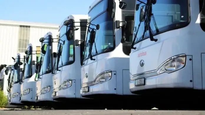 مشروع النقل المتكامل يعزز أسطوله بـ 307 حافلات لخدمة حركة التنقل بين المحافظات