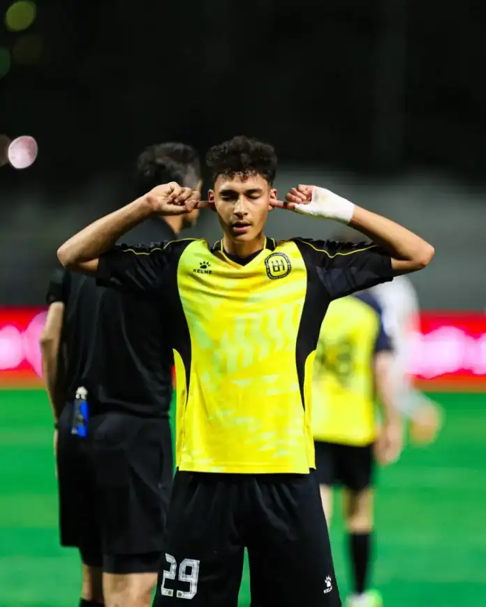 الحسين إربد يتصدر الدوري بعد حسم ديربي الشمال أمام الرمثا بثلاثية