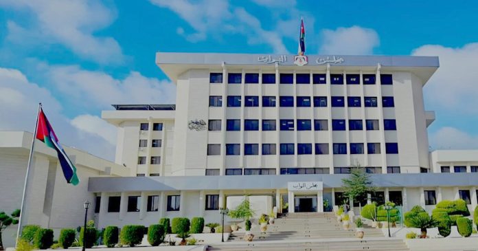 مجلس النواب يقر التعديلات الجديدة لقانون السير لعام 2026