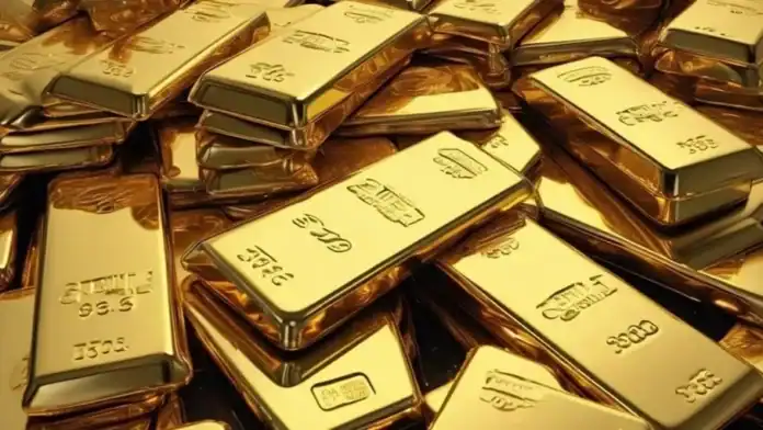انخفاض أسعار الذهب مع تصاعد التوترات العسكرية في الشرق الأوسط