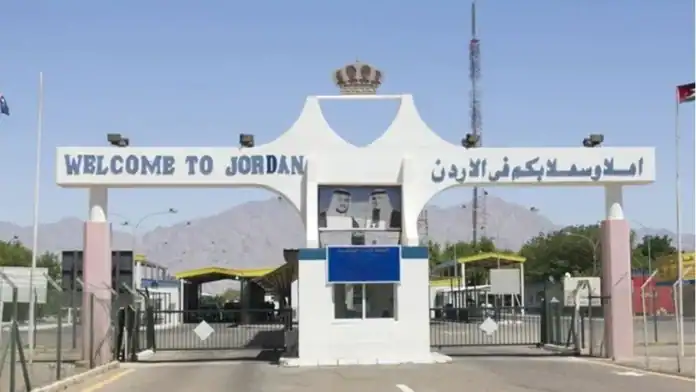 جهود أردنية لتسهيل عبور الأشقاء الفلسطينيين عبر جسر الملك حسين
