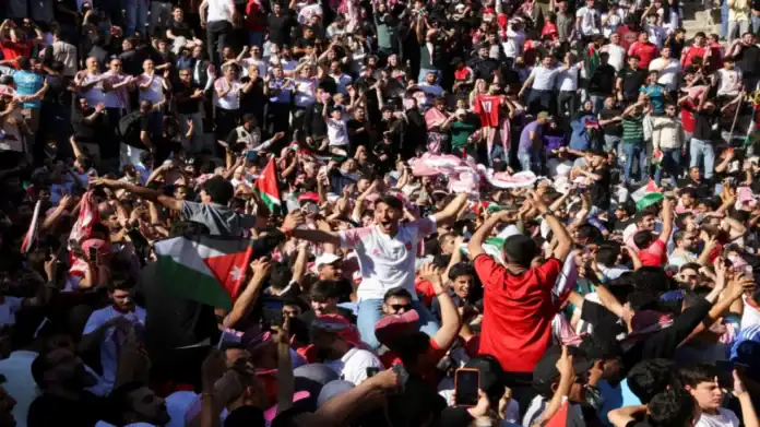 المحافظات الأردنية تستعد لمؤازرة المنتخب الوطني أمام الجزائر
