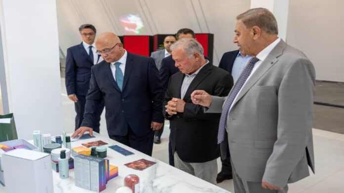 الملك عبدالله الثاني يفتتح مشاريع حيوية لشركتي البوتاس وبرومين الأردن