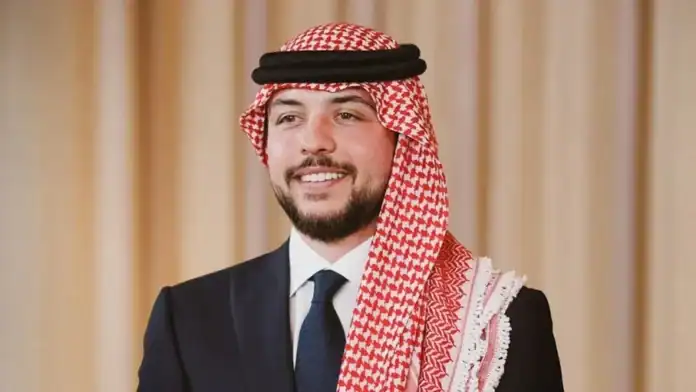ولي العهد يؤدي اليمين الدستورية نائباً لجلالة الملك