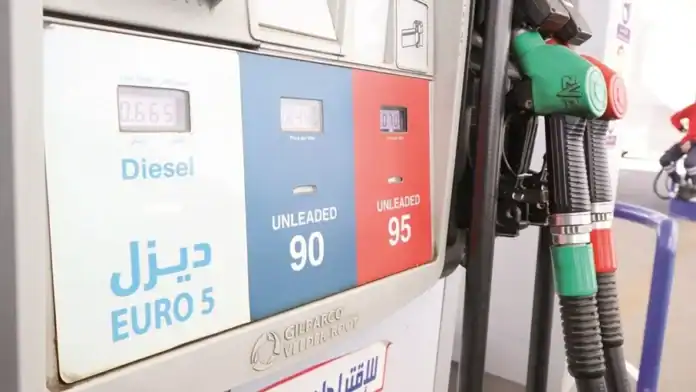 قرار حكومي بتثبيت أسعار المحروقات لشهر آب رغم الكلف المالية
