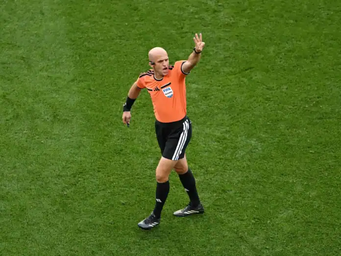 اختيار الأردني أدهم مخادمة ضمن الطاقم التحكيمي لنهائي كأس العالم 2026