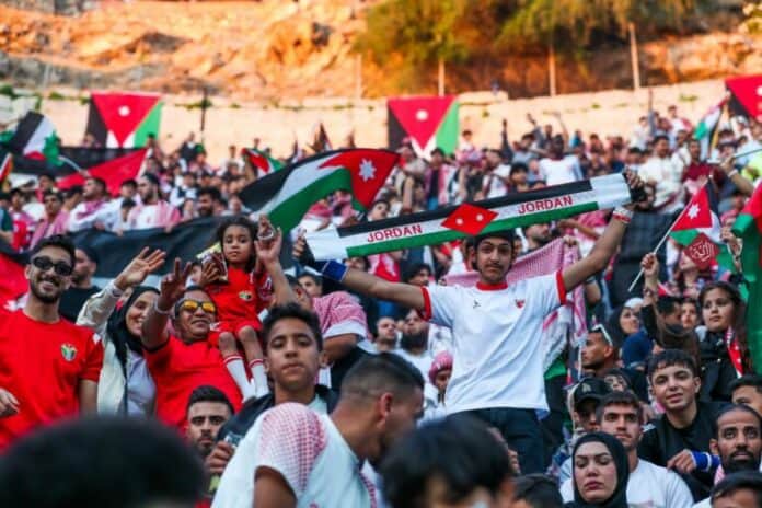 طموح التتويج بكأس آسيا 2027 يراود الجماهير الأردنية