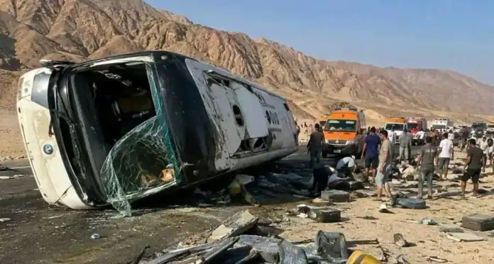 تفاصيل حادث السير في مصر الذي أودى بحياة 10 أردنيين