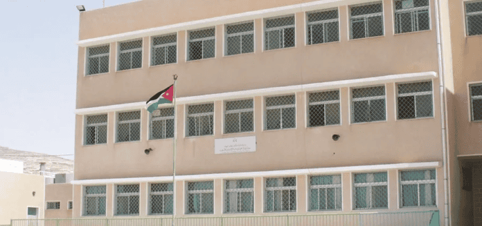 أثر تطوير البنية التحتية للمدارس في المناطق الأقل حظا