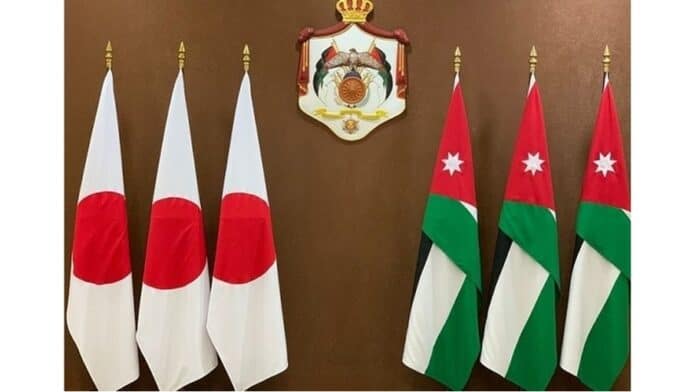 أمين عام وزارة الصناعة والتجارة والتموين دانا الزعبي خلال ترؤسها اجتماع فريق العمل الأردني الياباني