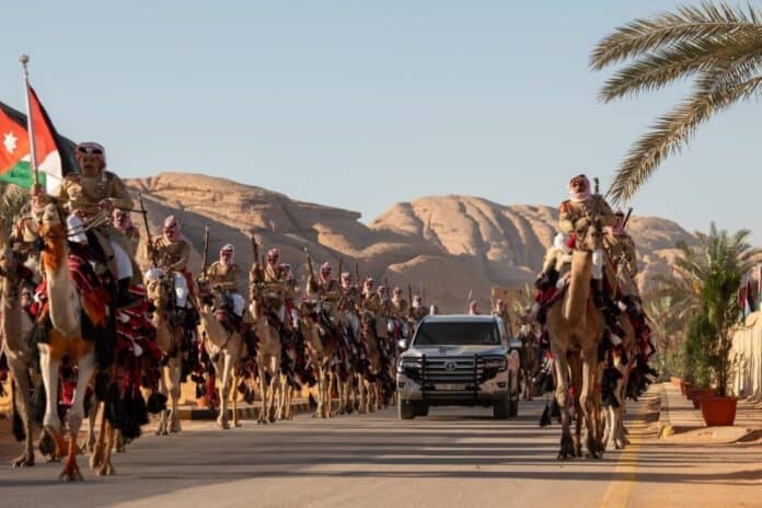 ولي العهد يشهد ختام بطولة العالم للهجن وتتويج الأردن بذهبية الرجال
