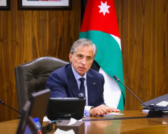 رئيس الوزراء جعفر حسان يترأس اجتماع المجلس الأمني في مبنى محافظة الكرك