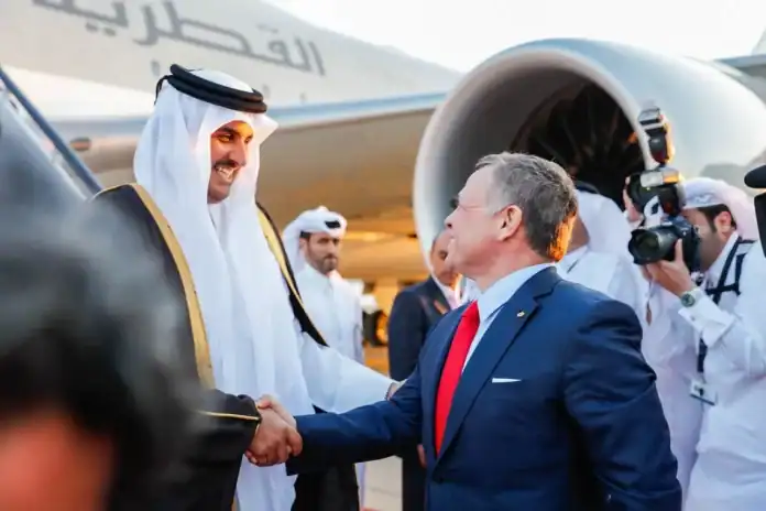 الملك عبدالله الثاني يجري لقاءات ثنائية في قمة شرم الشيخ للسلام