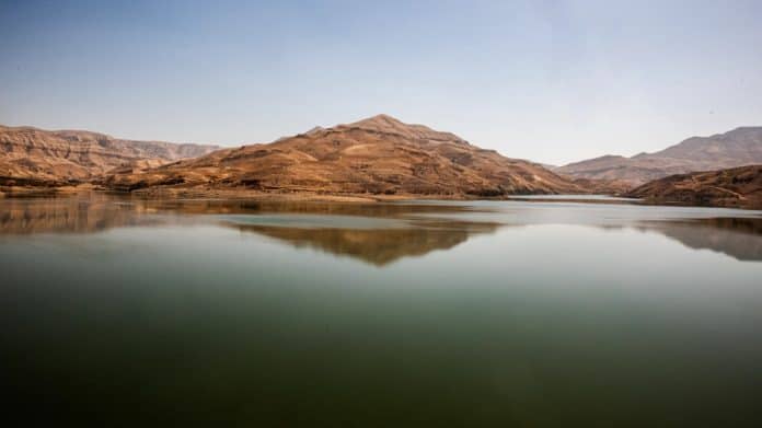 خبير مياه يفجر مفاجأة: الأردن 