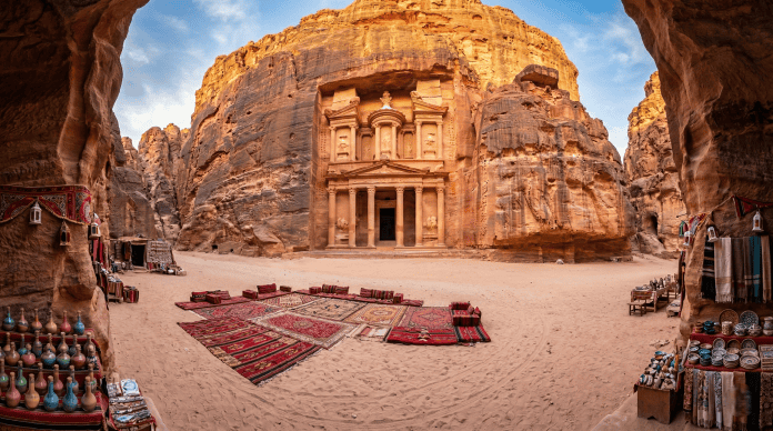 إحصائيات مبشرة لزوار مدينة البترا خلال عطلة عيد الفطر