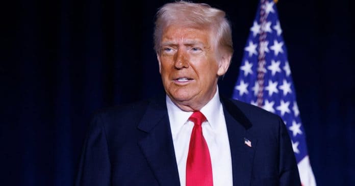 تقرير: ترامب يضع 6 شروط أساسية لإبرام اتفاق محتمل مع إيران